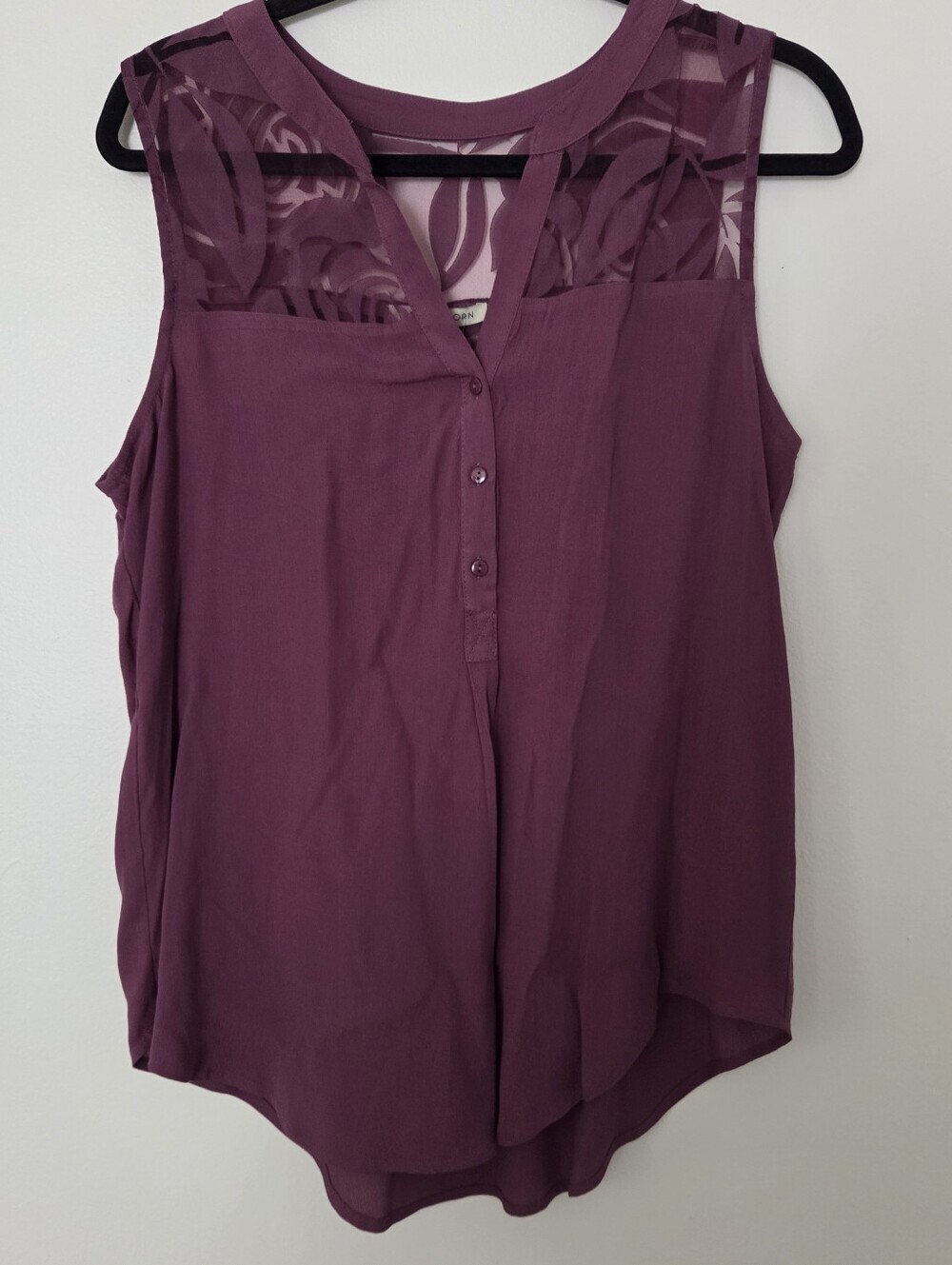 NWT 41 Hawthorne Sleeveless Sheer Blouse Large- Plum Button Up - Picture 1 of 8